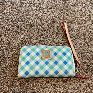 Dooney & Bourke wristlet/wallet